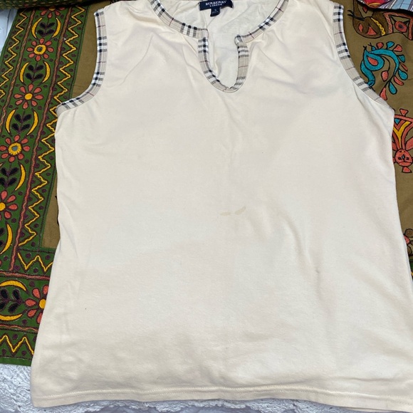 Tops - Picture 1 of 4